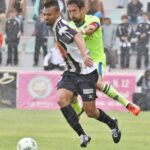 Sul Informação - FOTOGALERIA: Empate deixa Portimonense na corda bamba e faz Chaves subir à I Liga
