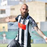 Sul Informação - Fotogaleria: Em dia de aniversário, Portimonense ganha e faz a festa