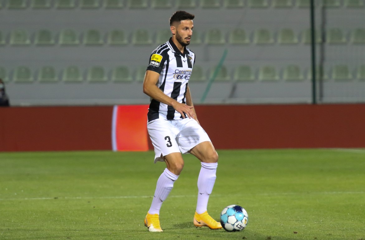 Sul Informação - Portimonense e Vizela empatam a zero