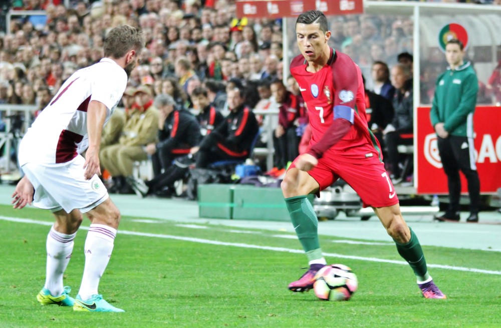 Sul Informação - Fotogaleria: Estádio Algarve recebeu a festa do Portugal x Letónia