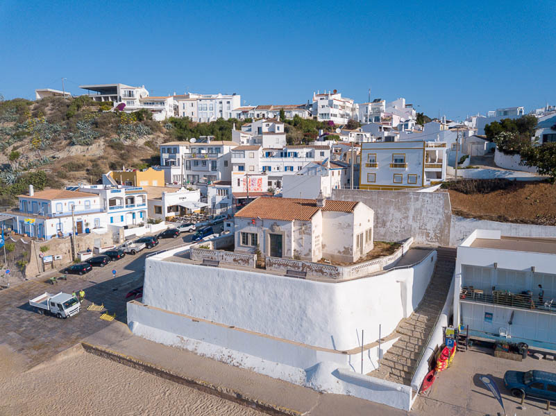 Sul Informação - Prolongadas candidaturas para exploração turística dos Postos Fiscais de Sagres e do Burgau