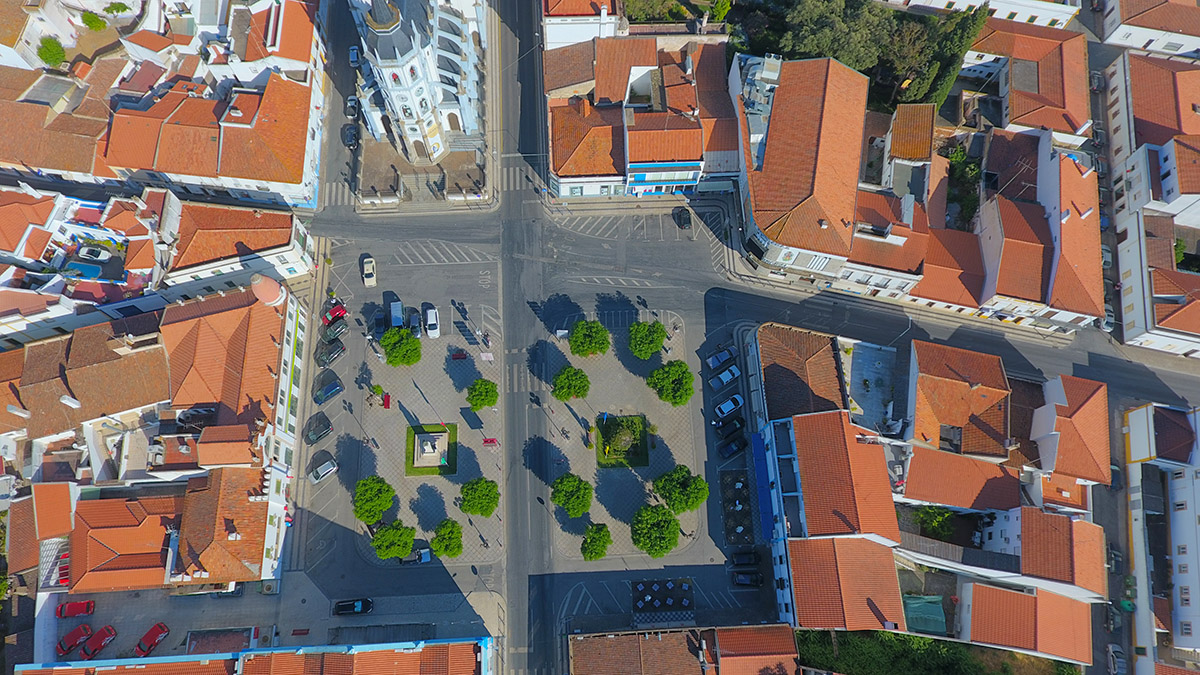 Sul Informação - Reguengos de Monsaraz já assinou o contrato para as obras de requalificação da Praça da Liberdade