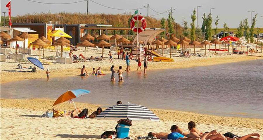 Sul Informação - Começa no sábado o transporte gratuito para a Praia Fluvial de Cinco Reis em Beja