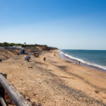 Sul Informação - Verão na Praia do Forte Novo faz-se com condicionantes após destruição da Primavera
