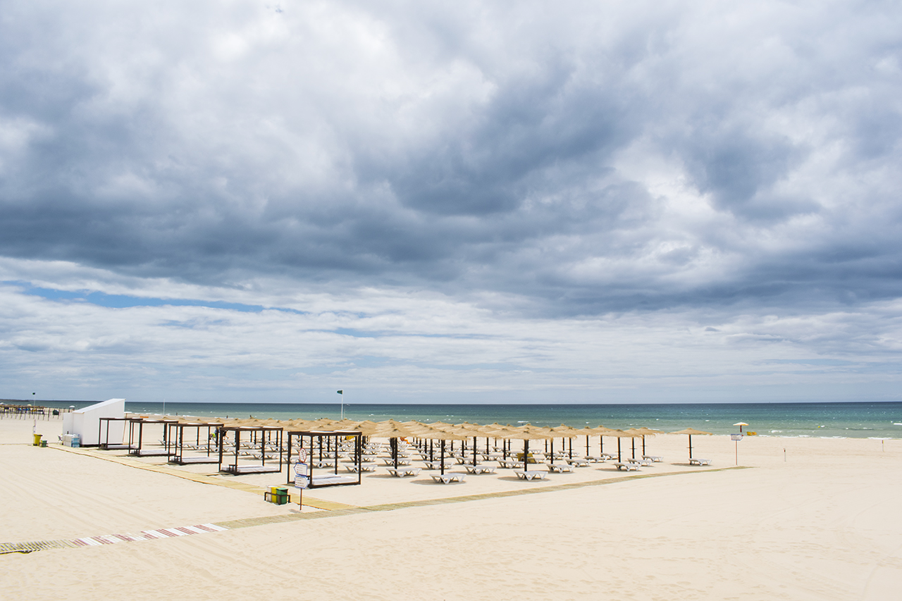 Sul Informação - Praias de Santo António e Monte Gordo interditas a banhos