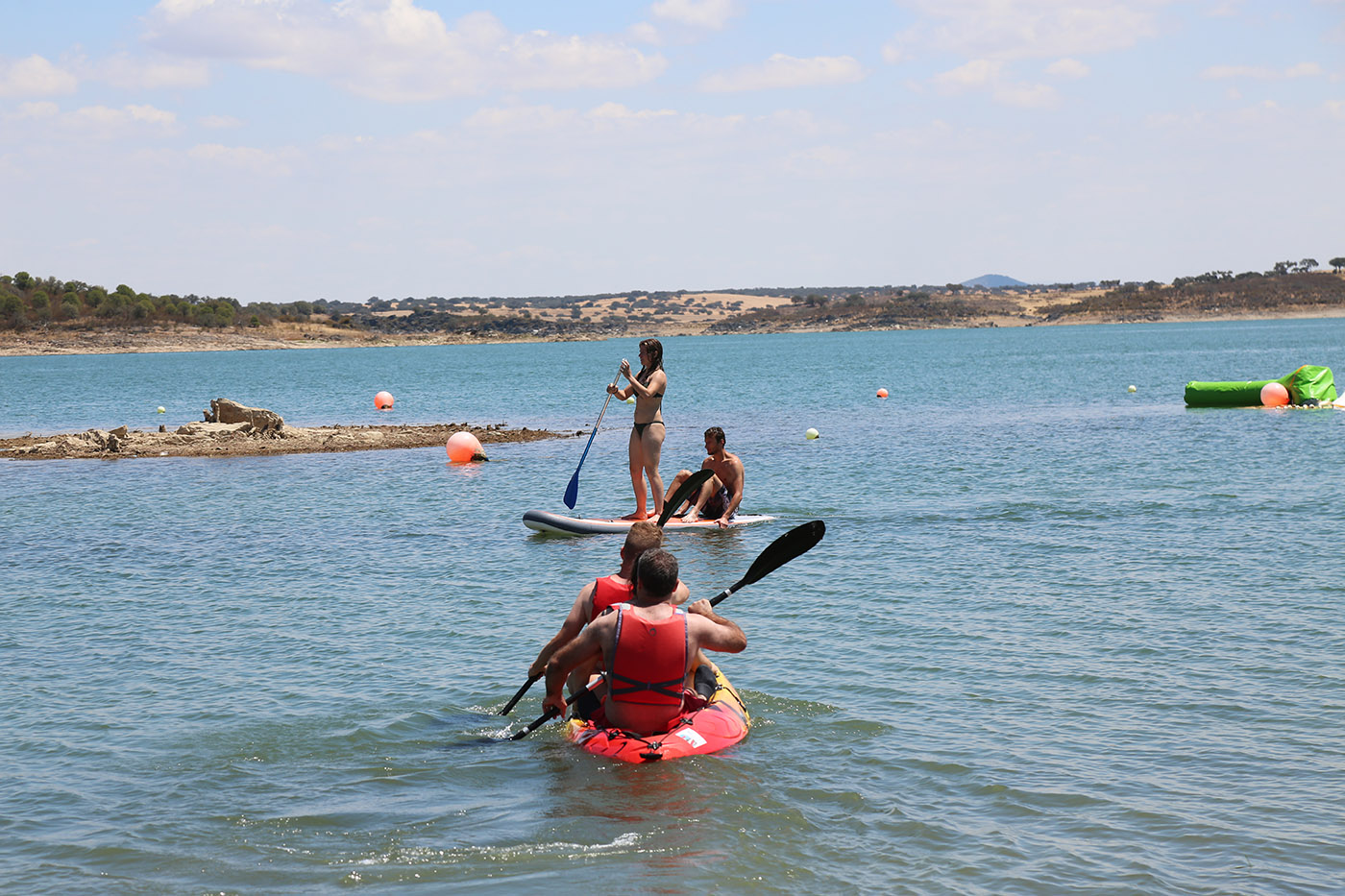 Sul Informação - Praia fluvial de Monsaraz recebe iniciativa SUPerar para mostrar que o desporto é para todos