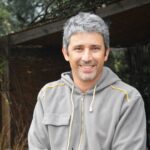 Sul Informação - Aldeia da Cortelha (Loulé) vive tradições natalícias com presépio e Madeiro de Natal