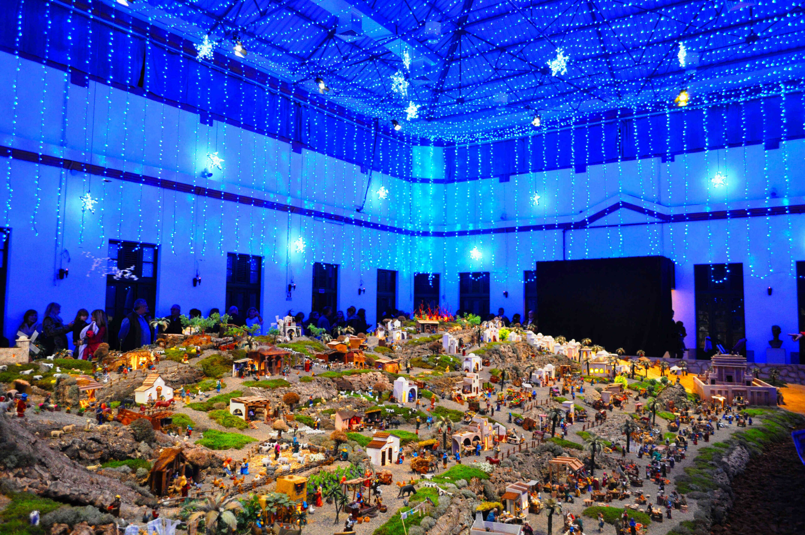 Sul Informação - Presépio gigante de VRSA tem 4500 figuras