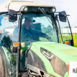 Sul Informação - Contra a «discriminação do Governo» agricultores algarvios marcham na EN125
