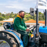 Sul Informação - Contra a «discriminação do Governo» agricultores algarvios marcham na EN125
