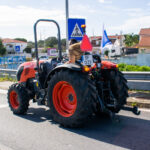 Sul Informação - Contra a «discriminação do Governo» agricultores algarvios marcham na EN125