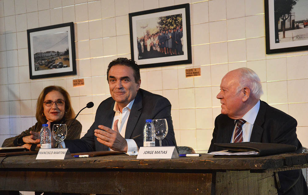 Sul Informação - Arquivo das adegas de Lagoa e de Lagos doado para ser tratado e aberto aos investigadores