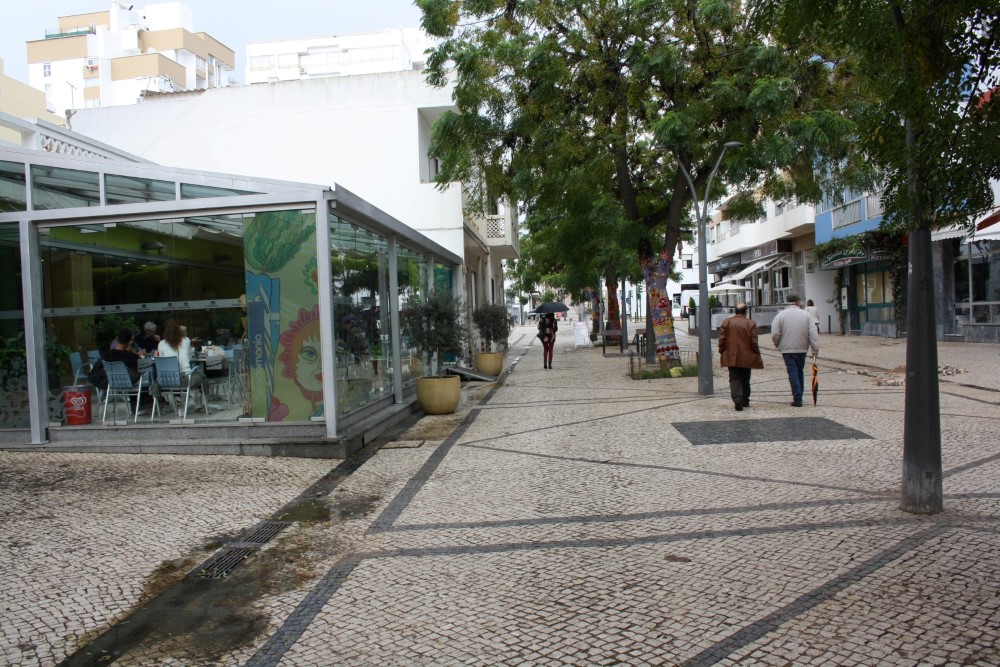 Sul Informação - Depois da tempestade, Quarteira já aparenta ter voltado ao normal (com fotos)