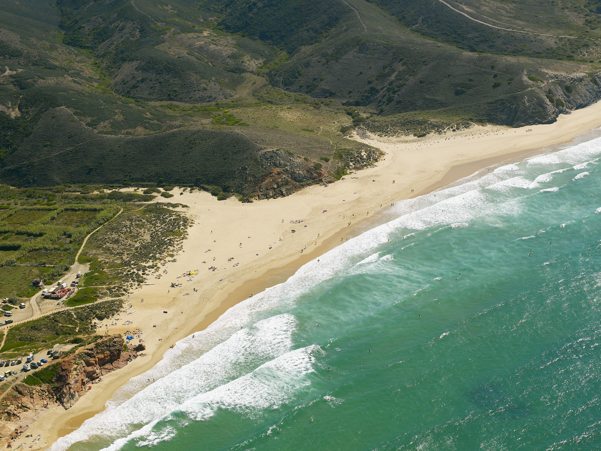 Sul Informação - Praia do Amado é palco da Liga MEO Surf