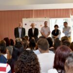 Sul Informação - Câmara de Loulé distribuiu manuais escolares e kits de higiene nas escolas do concelho