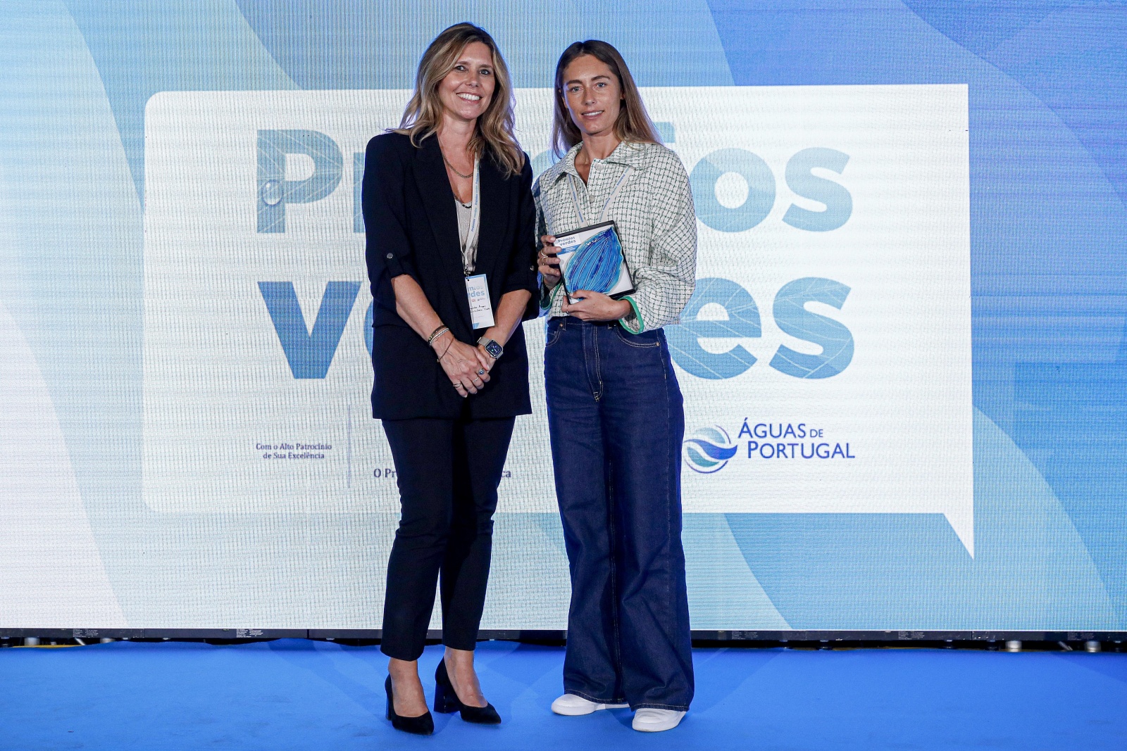 Sul Informação - Joana Schenker recebe Menção Honrosa nos Prémios Verdes da revista «Visão»