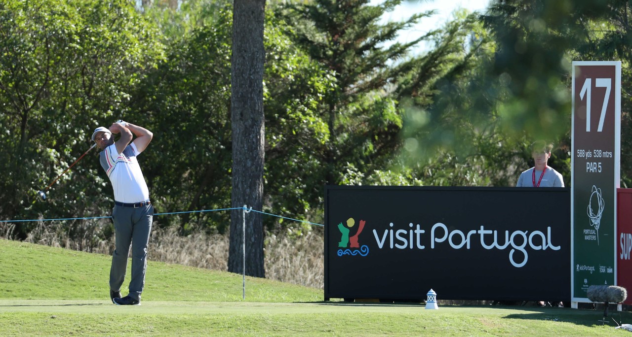 Sul Informação - Algarvio Ricardo Santos entra no dia decisivo em 34º e de olho no top 20 do Portugal Masters em golfe