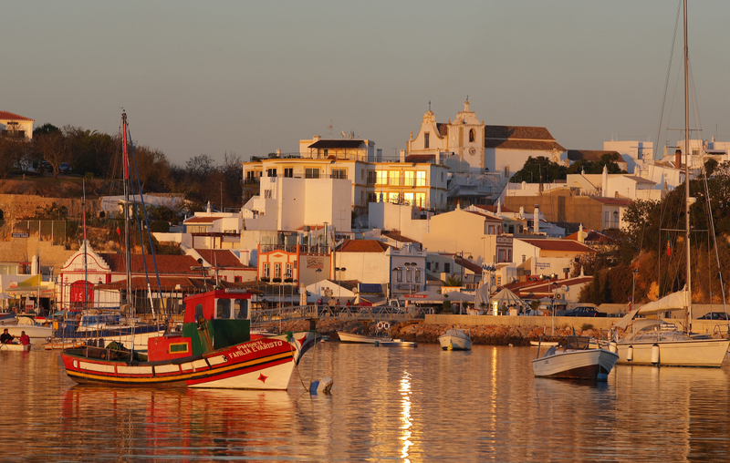 Sul Informação - Alunos de design do ISMAT vão competir para criar uma nova imagem para Alvor