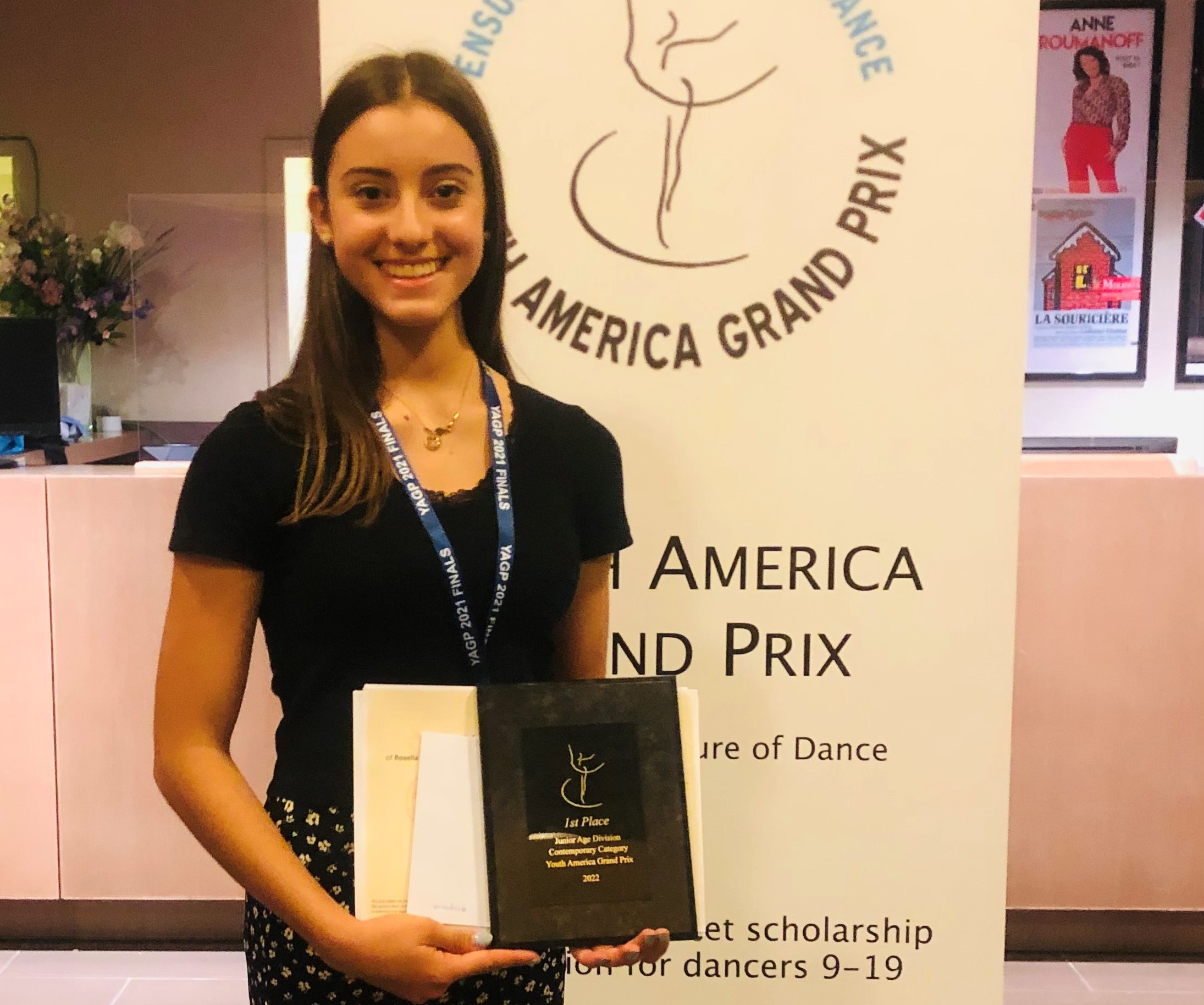 Sul Informação - Bailarina farense Rita Salazar conquista 1º lugar em concurso internacional