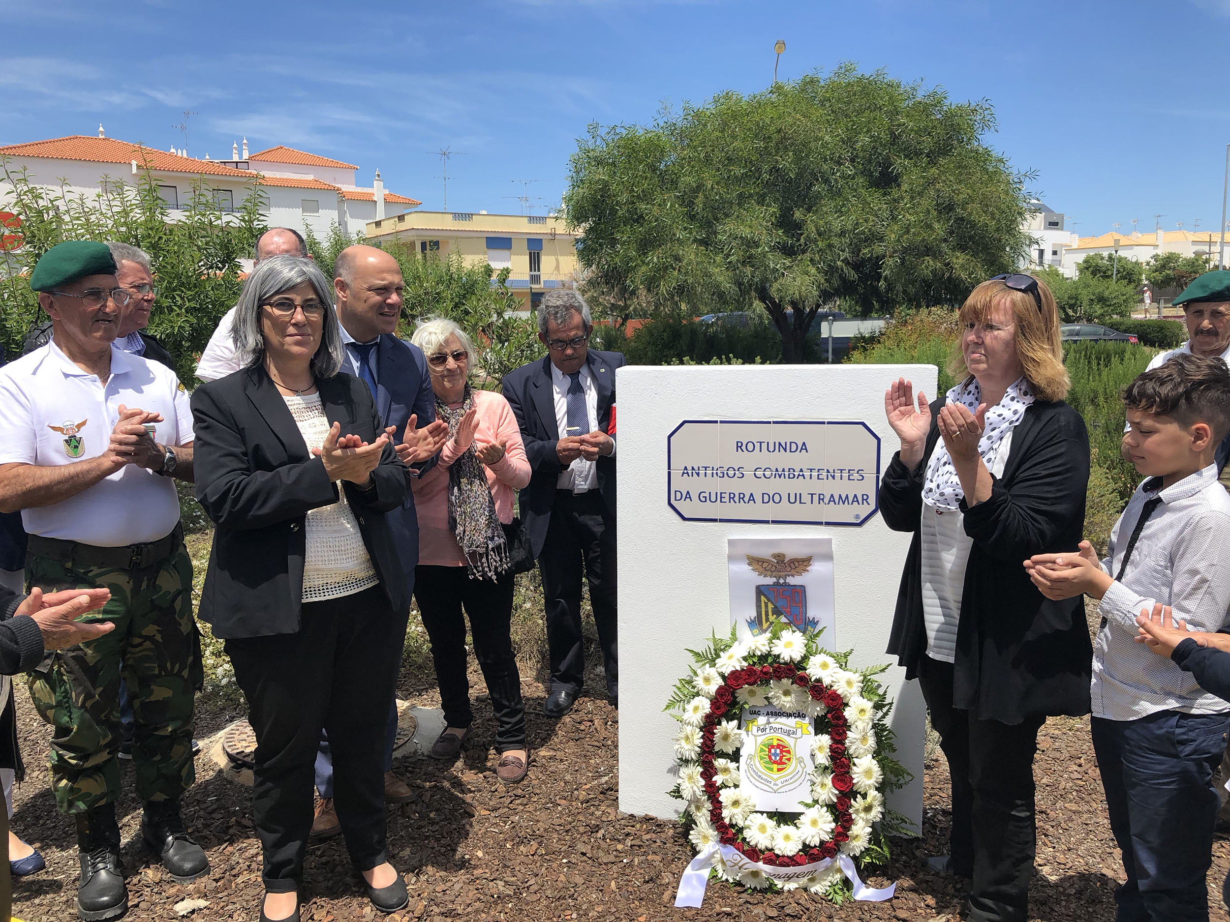 Sul Informação - Vila Real de Santo António homenageia combatentes do Ultramar com atribuição de nome a rotunda