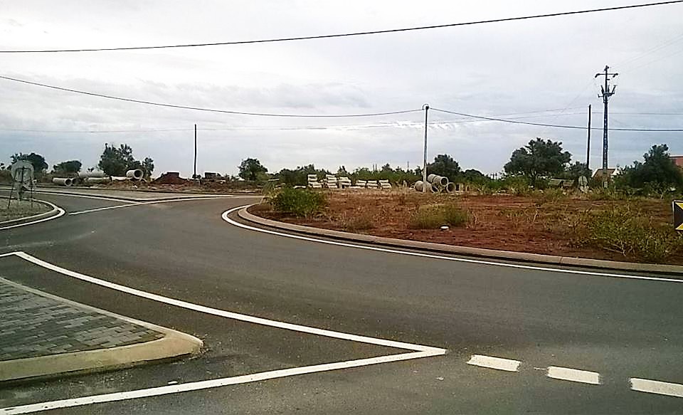 Sul Informação - Governo aponta reinício das obras na EN125 para «final do ano ou início de 2017»