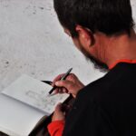 Sul Informação - Exposição em Sagres mostra resultados de residência artística no Farol de São Vicente