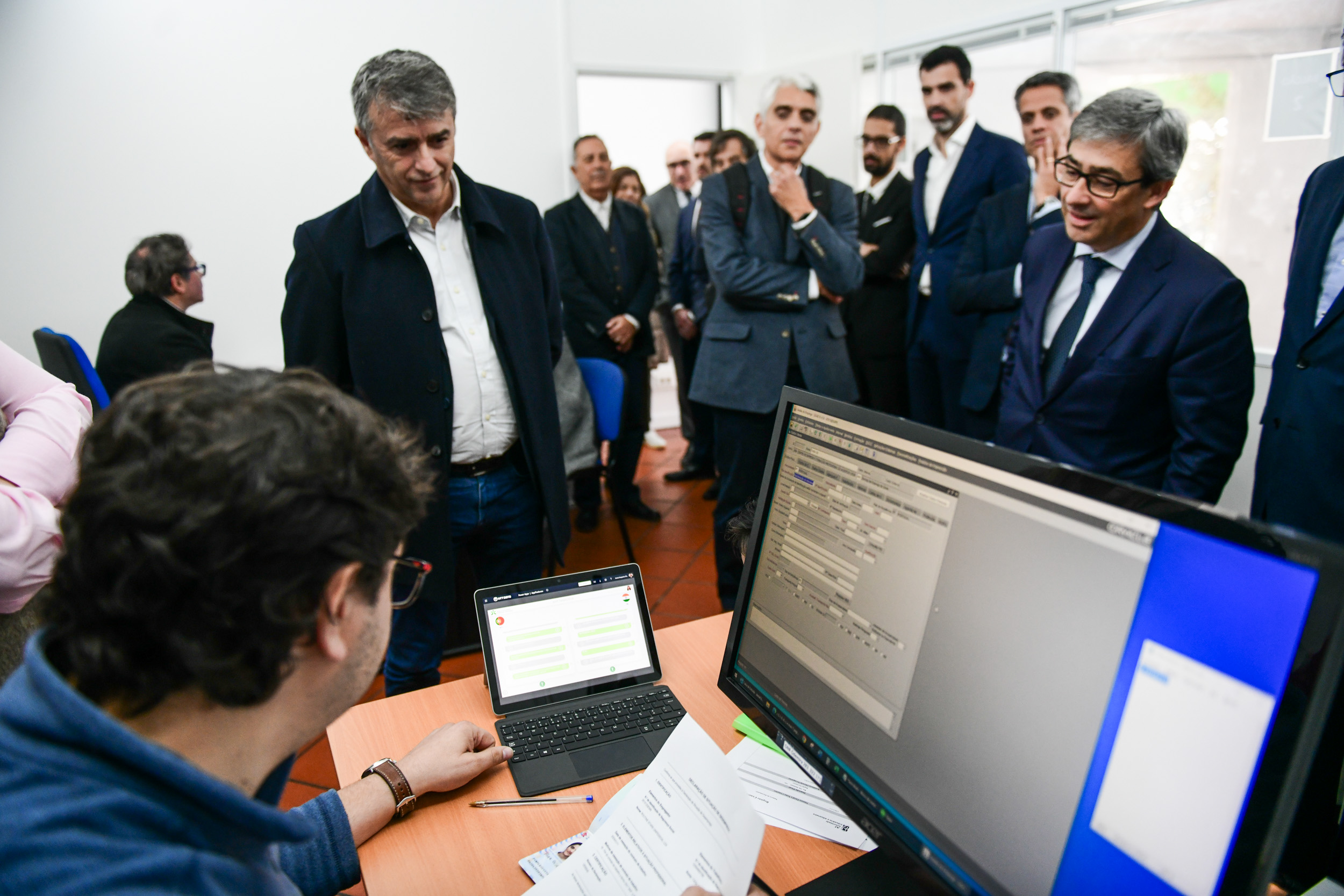 Sul Informação - Projeto-piloto de tradução automática facilita atendimento aos imigrantes em Odemira