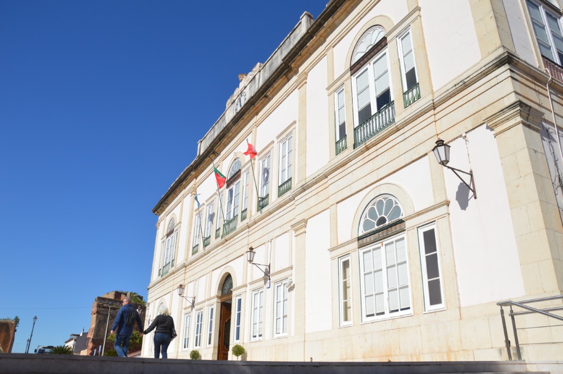 Sul Informação - Câmara de Silves discorda do Programa “Mais Habitação”, mas envia contributos para o melhorar