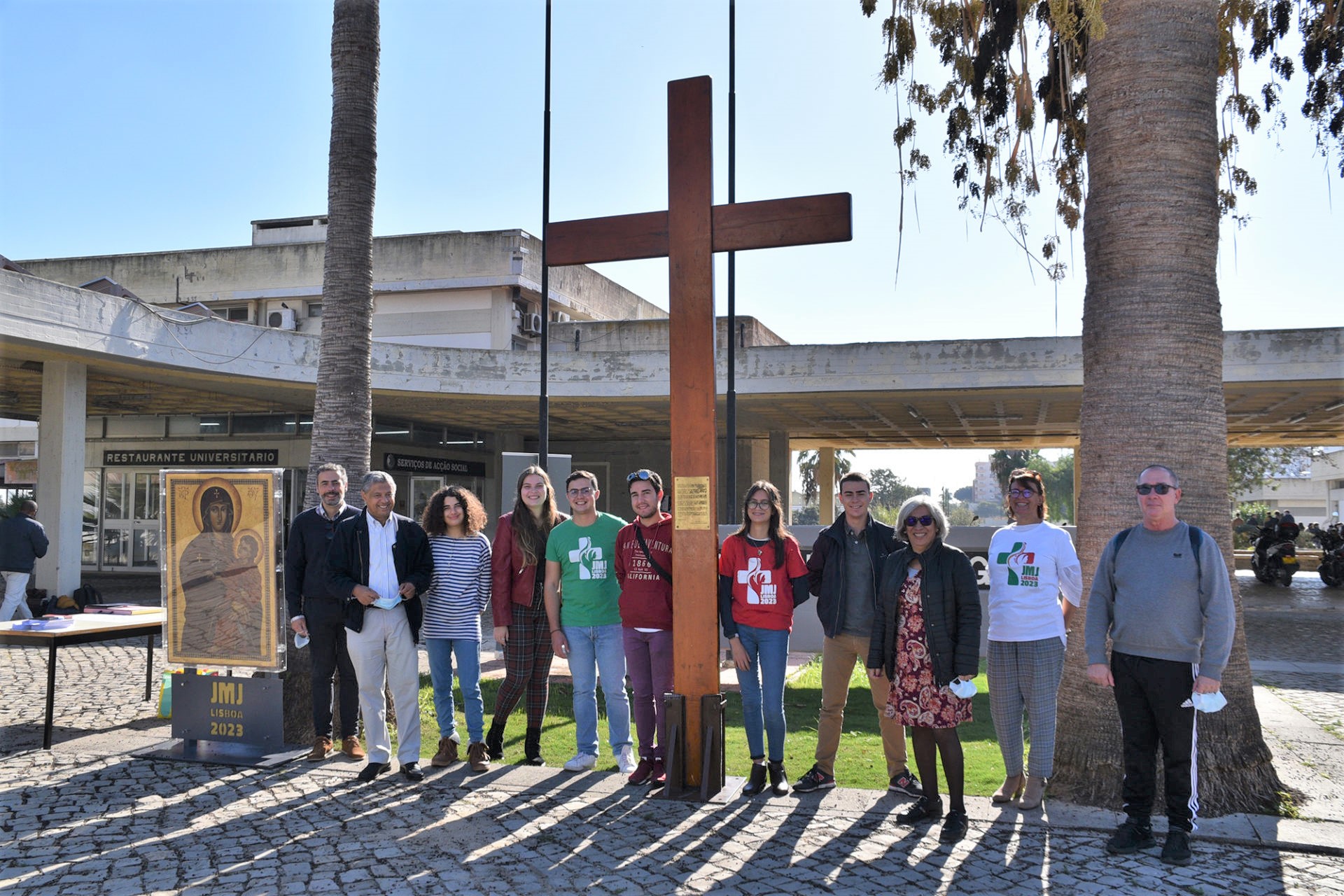 Sul Informação - Símbolos da Jornada Mundial da Juventude passaram pela Universidade do Algarve