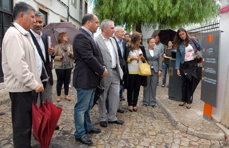 Sul Informação - Novo sistema de orientação do Centro Histórico de Loulé já está a funcionar (com fotos)