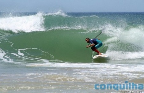 Sul Informação - Circuito de Stand Up Paddle traz uma forma diferente de surf à Praia de Faro este sábado