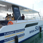 Sul Informação - Inovação e sustentabilidade do novo turismo algarvio navegam a bordo de um barco solar