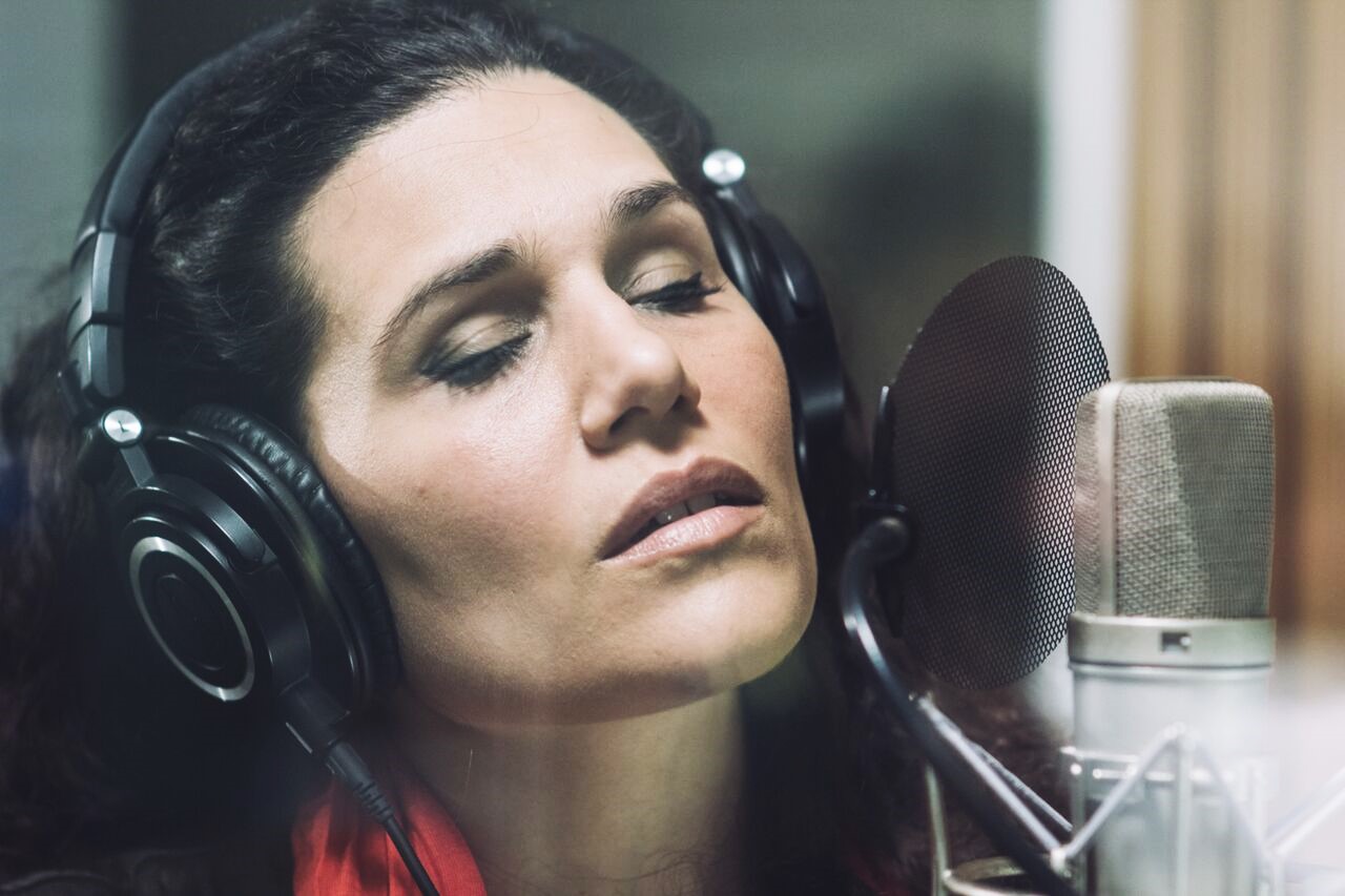 Sul Informação - Luta contra a violência doméstica inspira single lançado hoje por Susana Travassos