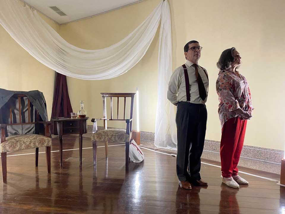Sul Informação - «Frente a Frente» com o 25 de Abril no Dia Mundial do Teatro em Faro