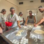 Sul Informação - Queijo fresco com 40 quilos e 80 centímetros foi destaque na Terra de Maio