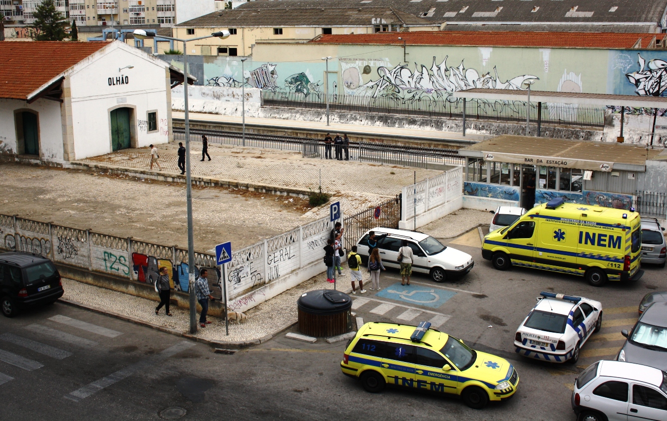 Sul Informação - Homem de 24 anos baleado na cabeça em tiroteio na Estação de Olhão