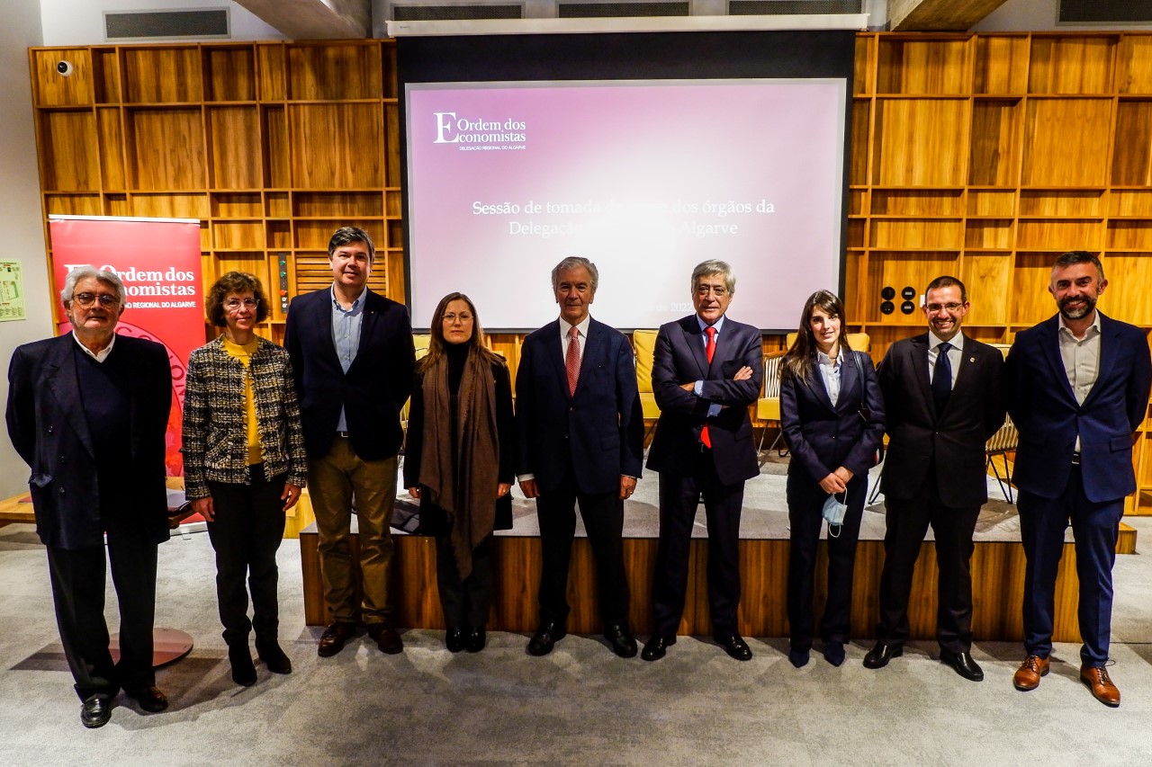 Sul Informação - Nova direção da Ordem dos Economistas no Algarve aposta na continuidade e na juventude