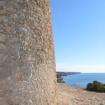 Sul Informação - Torre da Lapa volta a ser atalaia na costa de Lagoa após restauro cuidado