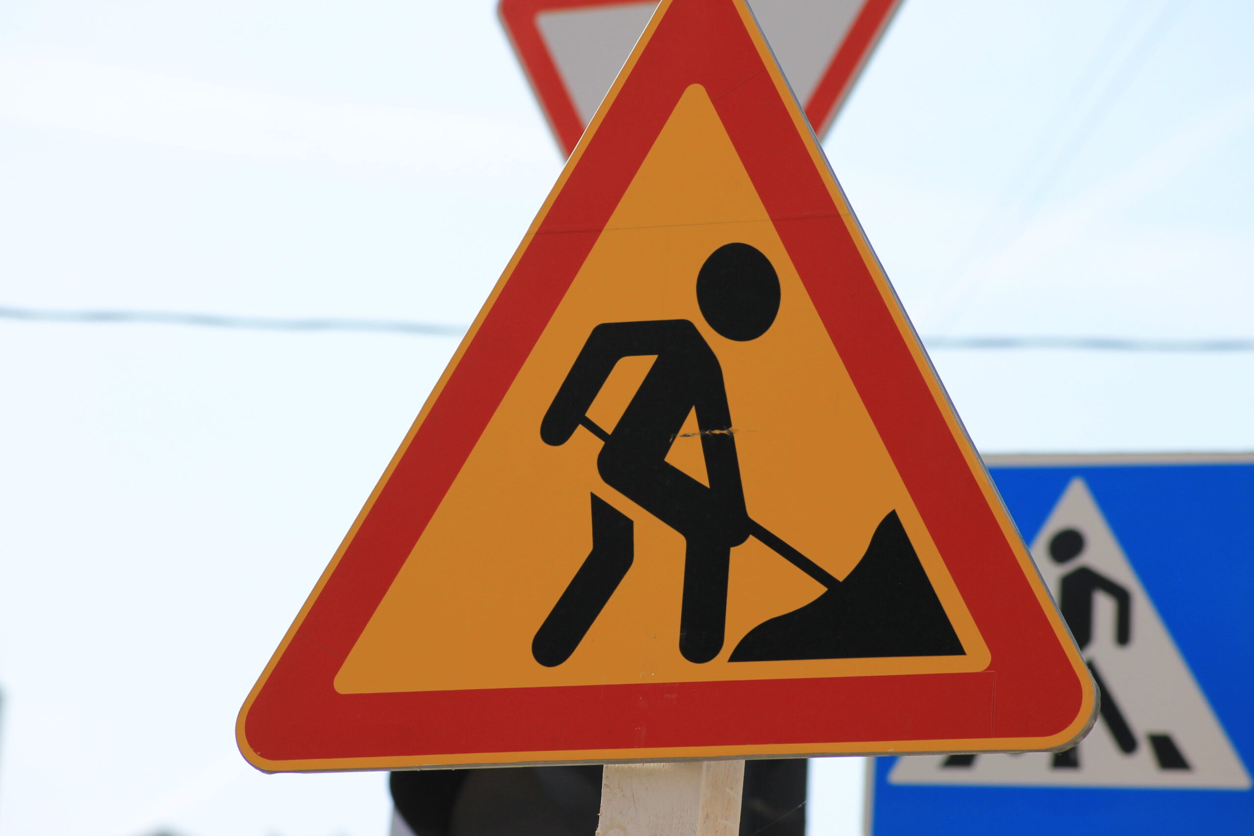 Sul Informação - IP investe 2,2 milhões em obras em estradas de Santiago do Cacém e Sines
