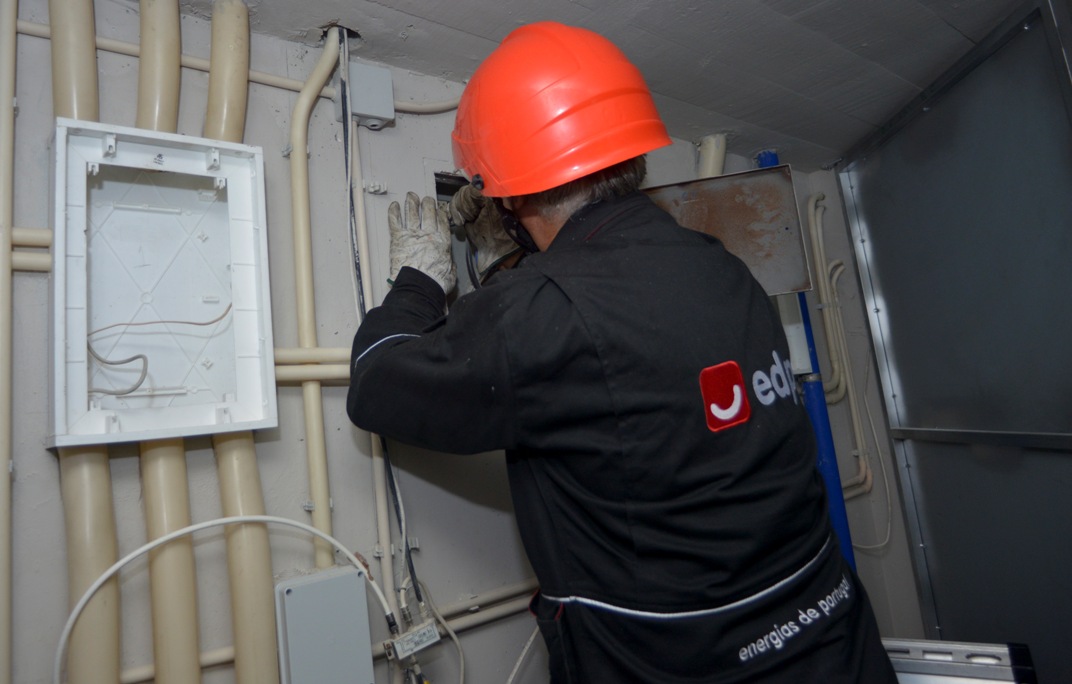 Sul Informação - Trabalhos na rede elétrica de Olhão obrigam a cortes de energia no domingo