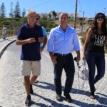 Sul Informação - Trovante plantaram oito árvores ao longo da “sua” rua em Sagres…e à noite houve música