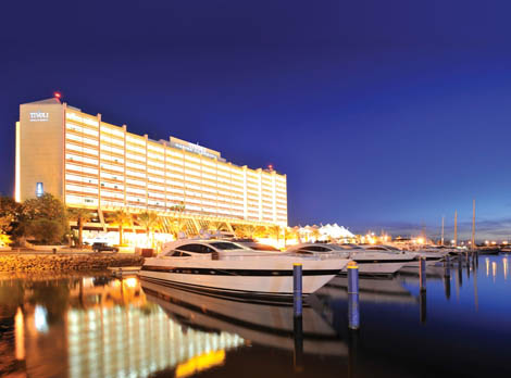 Sul Informação - Editor da Forbes e Passos Coelho debatem turismo algarvio em Vilamoura