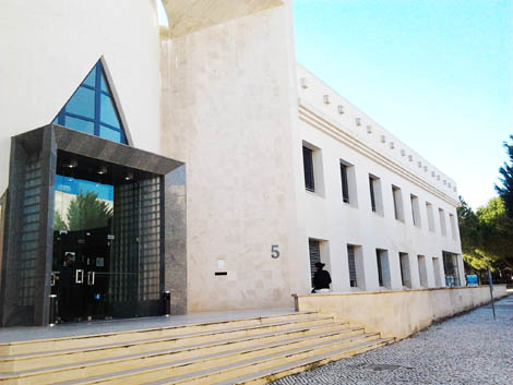 Sul Informação - Pontes entre as artes e as ciências exploradas em colóquio na Universidade do Algarve