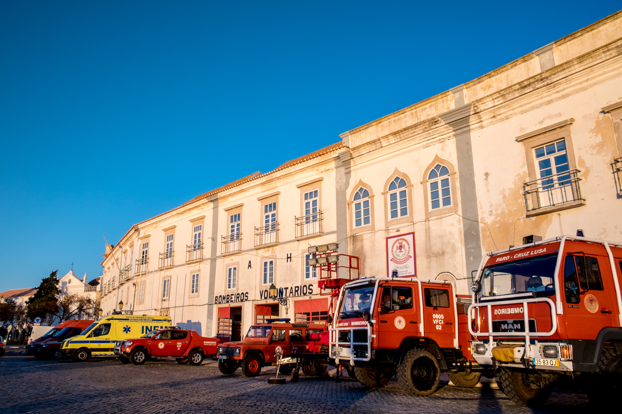 Sul Informação - Faro atribui apoio de 60 mil euros aos Bombeiros Voluntários
