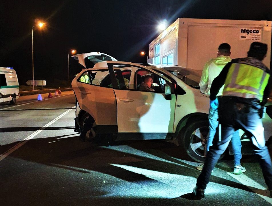 Sul Informação - SEF interceta carro com droga e dinheiro na fronteira de Castro Marim