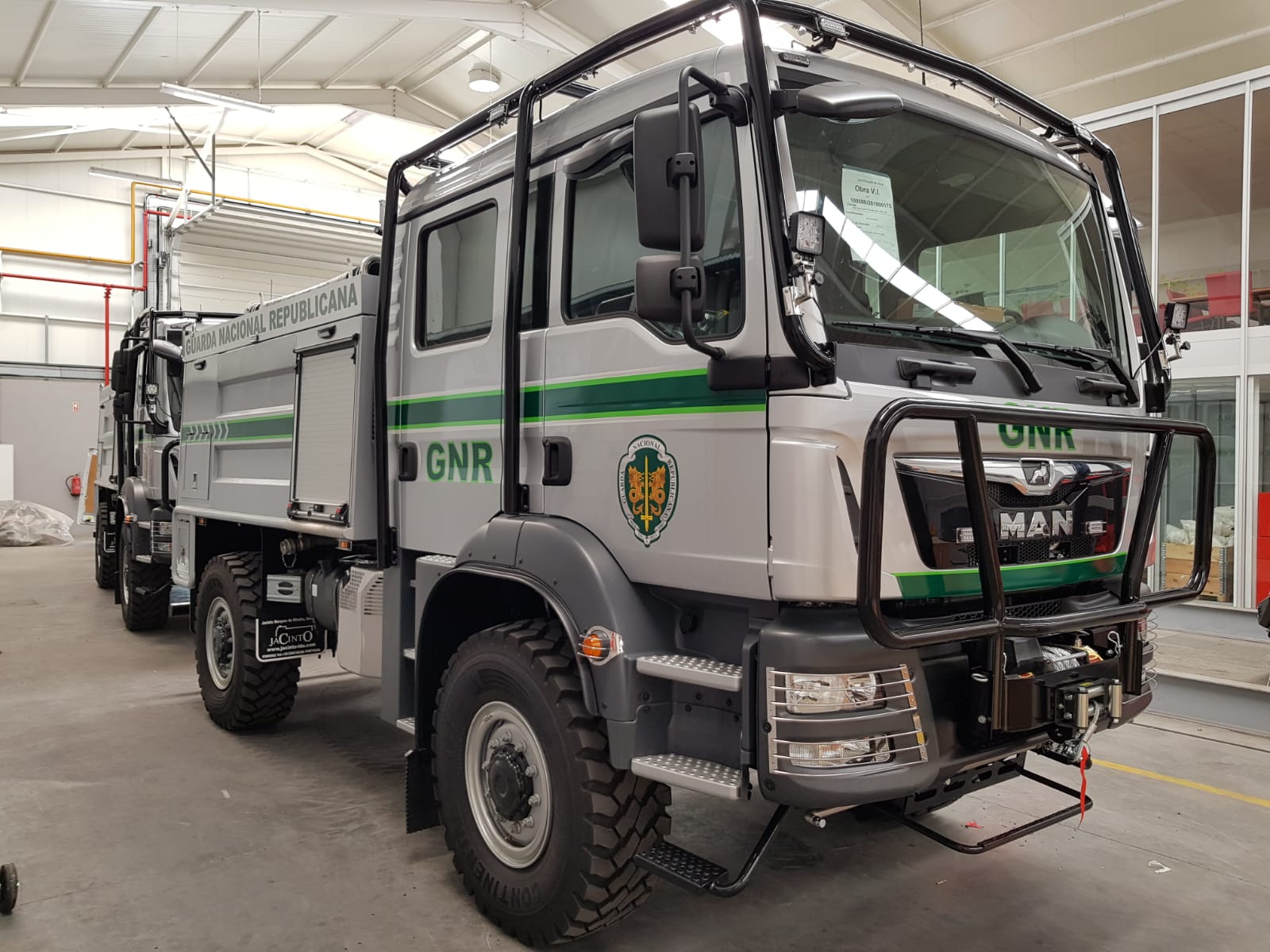Sul Informação - GIPS da GNR recebe seis viaturas de combate a incêndios