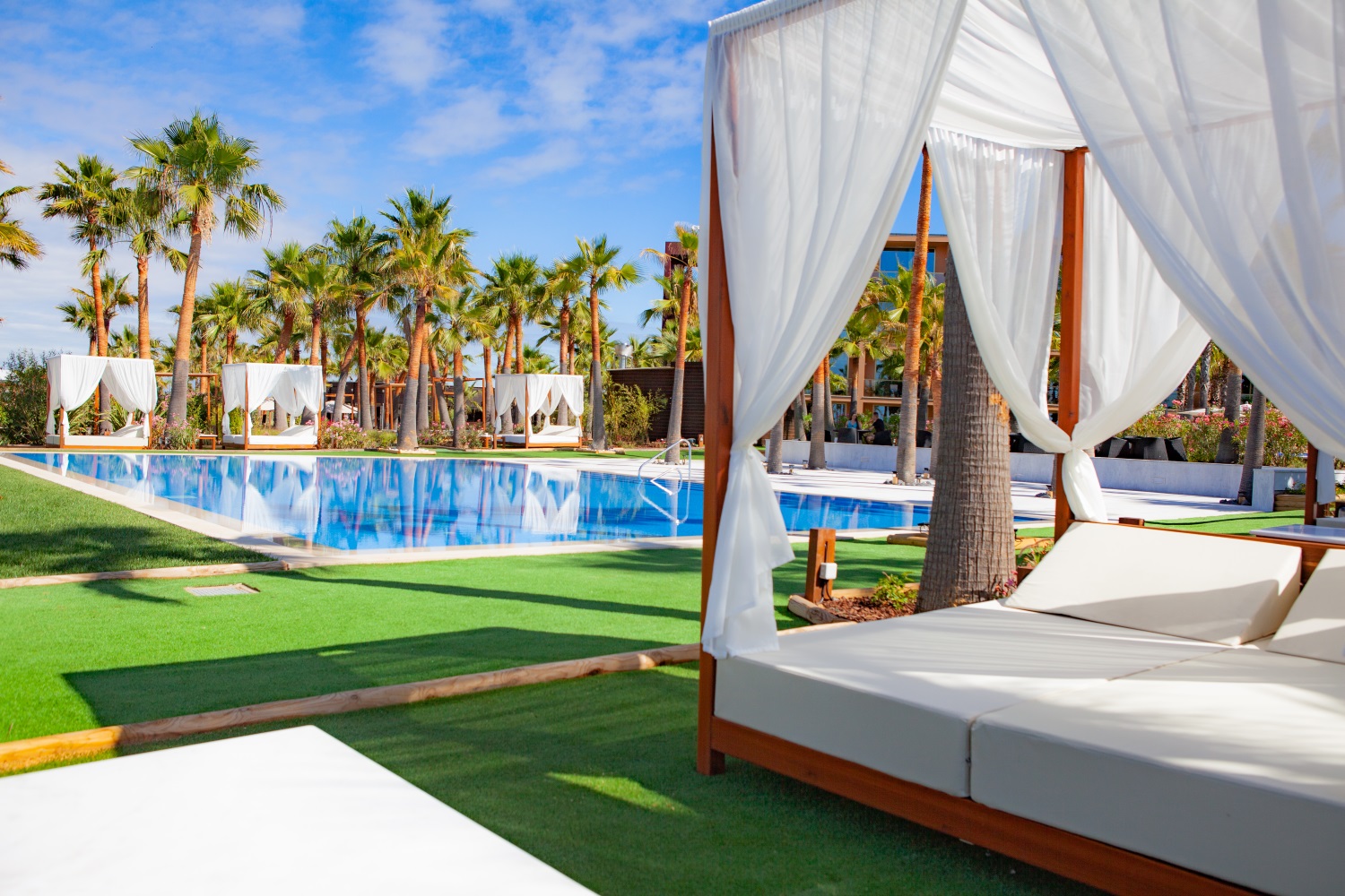 Sul Informação - VidaMar Resort Hotel reabre com campanha de descontos