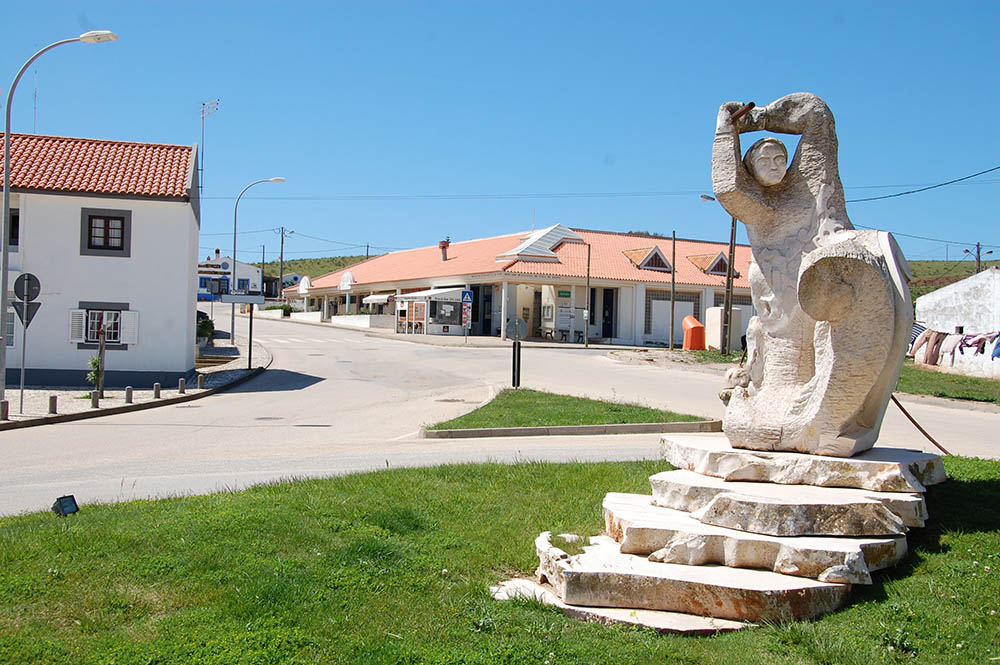 Sul Informação - Vila do Bispo dá cem mil euros em bolsas de estudo (e uma de investigação)