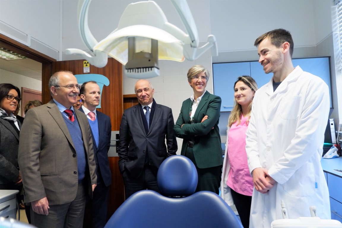 Sul Informação - ARS quer cadeiras de dentista em todos os Centros de Saúde algarvios até final do ano