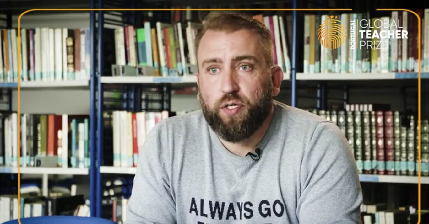 Sul Informação - Há um professor algarvio entre os 10 finalistas do Global Teacher Prize Portugal